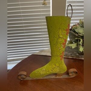 Vintage Metal Ice Skate Wall Decor